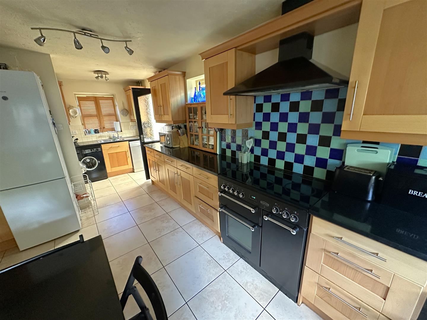 Willowbank, Chippenham